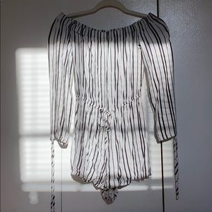 KENDALL & KYLIE romper